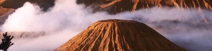 Volcanes de Java, Dragones de Komodo y Exótica Bali