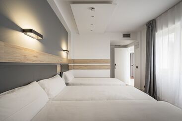 فندق Alda Centro Gijon