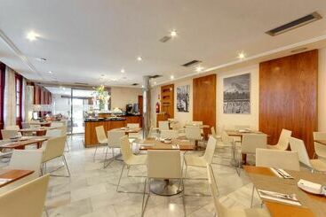 هتل Tryp Ciudad De Alicante