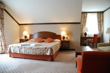 Gran Hotel Balneario De Puente Viesgo