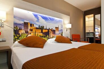 هتل Porcel Sabica