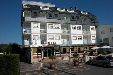 Hotel Piñeiro 2 Estrellas Superior