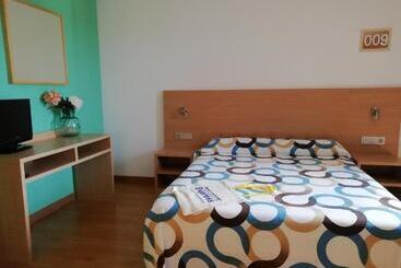 Hotel Mediterrani Express