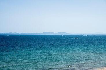 Hotel Monterrey Roses By Pierre & Vacances