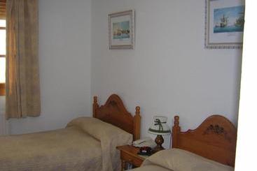 Hostal Restaurante La Muralla