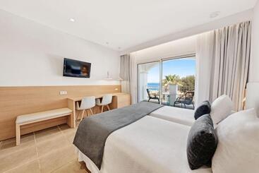 Hotel Villa Chiquita   Adults Only   Over 12