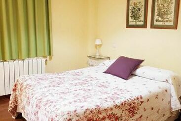 هتل Hostal Puerta Bonita Vista Alegre