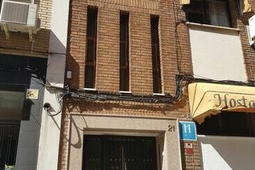 هتل Hostal Puerta Bonita Vista Alegre