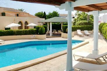 هتل Rural Son Tretze Adults Only