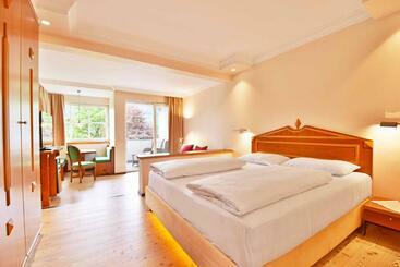 Amerika Holzer Hotel & Resort