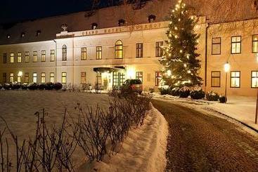 هتل Grand Sauerhof