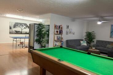 Burleigh Gardens North Hi Rise Holiday Apartments