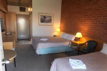 בית מלון כפרי All Rivers Accommodation