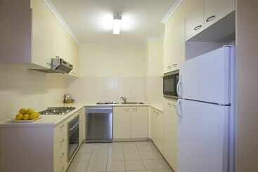Kingston Terrace Serviced Ap