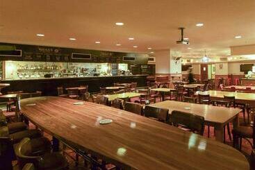 هتل The Menzies Sydney