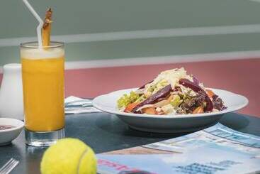 Inya Lake Hotel Yangon