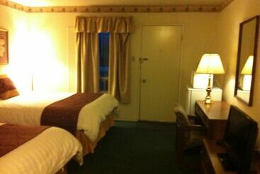 هتل Redwood Motor Inn