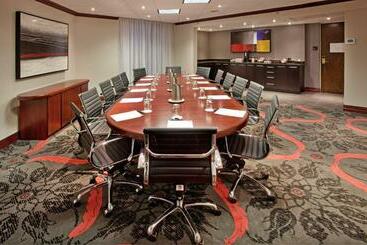 هتل Crowne Plaza Gatineauottawa, An Ihg