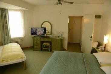 Hotel Sasso Boretto