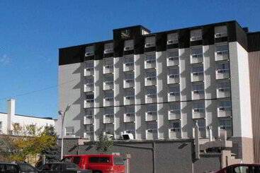 هتل Travelodge By Wyndham Prince Albert