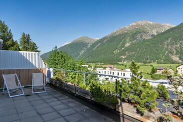 Chesa Quadratscha   Samedan