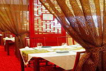هتل Holiday Inn Yangtze Chongqing