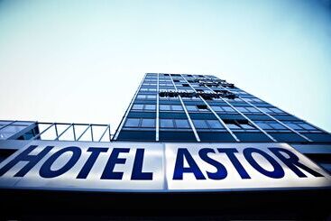 هتل Astor Kiel By Campanile