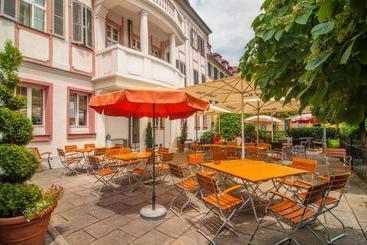 هتل Bürgerpalais