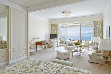 Отель Du Cap Eden Roc