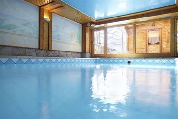 هتل Hôtel Chalet Mounier