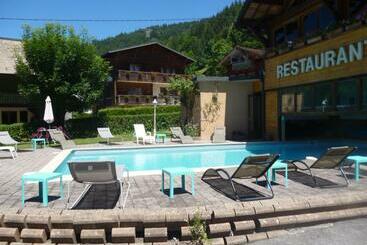هتل Hôtel Beauregard, Montagne à Morzine