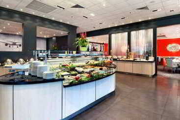 هتل Hilton Paris Orly Airport