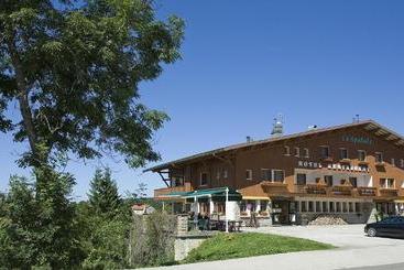 هتل La Spatule, Logis Du Jura