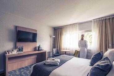 Отель Hôtel Mercure Annecy Sud