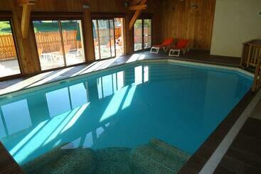 هتل Hôtel Soleil Des Neiges