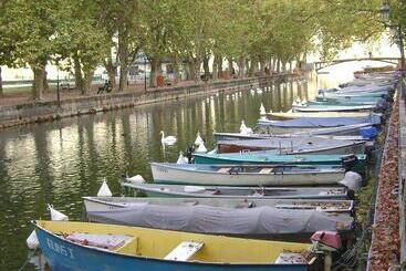 Le Splendid Hotel Lac D Annecy Handwritten Collection