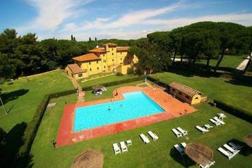 Nuovo Hotel Bambolo
