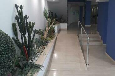 Fronte Mare Centrale Riviera Palace Giulianova Apartment Nei Mesi Di Luglio E Agosto Prenotazioni So