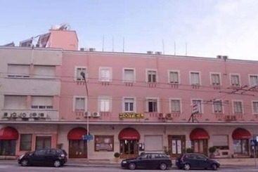 ホテル Grande Albergo Abruzzo