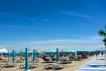 هتل Miramare Chioggia Sottomarina