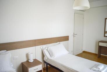 בית מלון כפרי Homiday   Residence K2