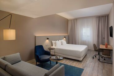 هتل NH Trieste