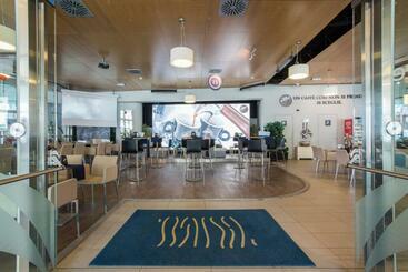 هتل Th Sestriere   Villaggio Olimpico