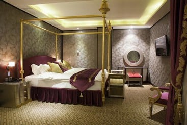 Tehran Grand Hotels
