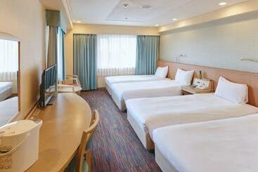 هتل Nest  Naha