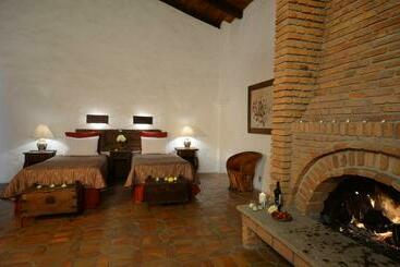 هتل Villas Danza Del Sol