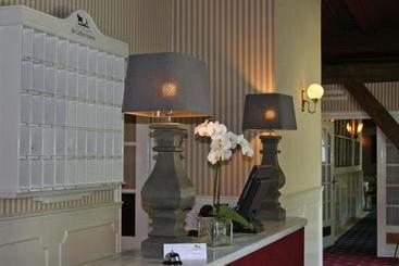 هتل De Collse Hoeve