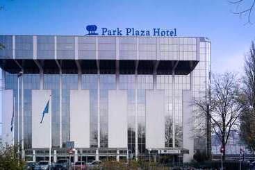 هتل Park Plaza Utrecht