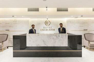 هتل Excelsior Karachi