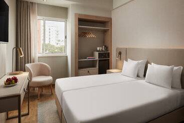 Hotel Dom Jose Beach